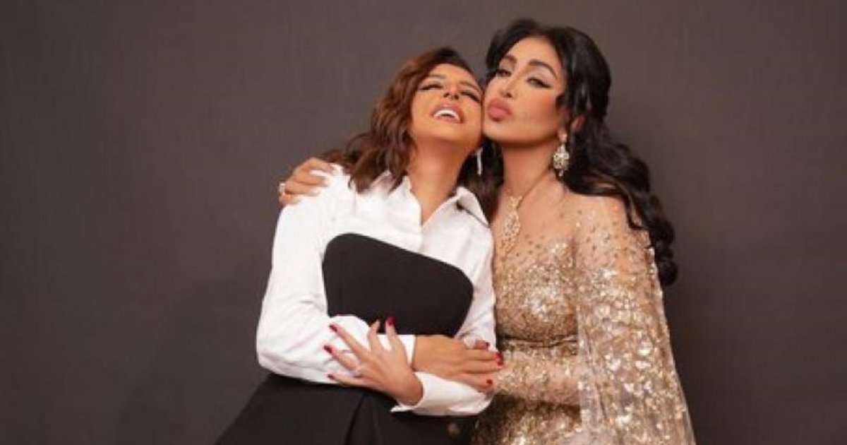 With hugs and kisses .. This is how Ahlam met Angham