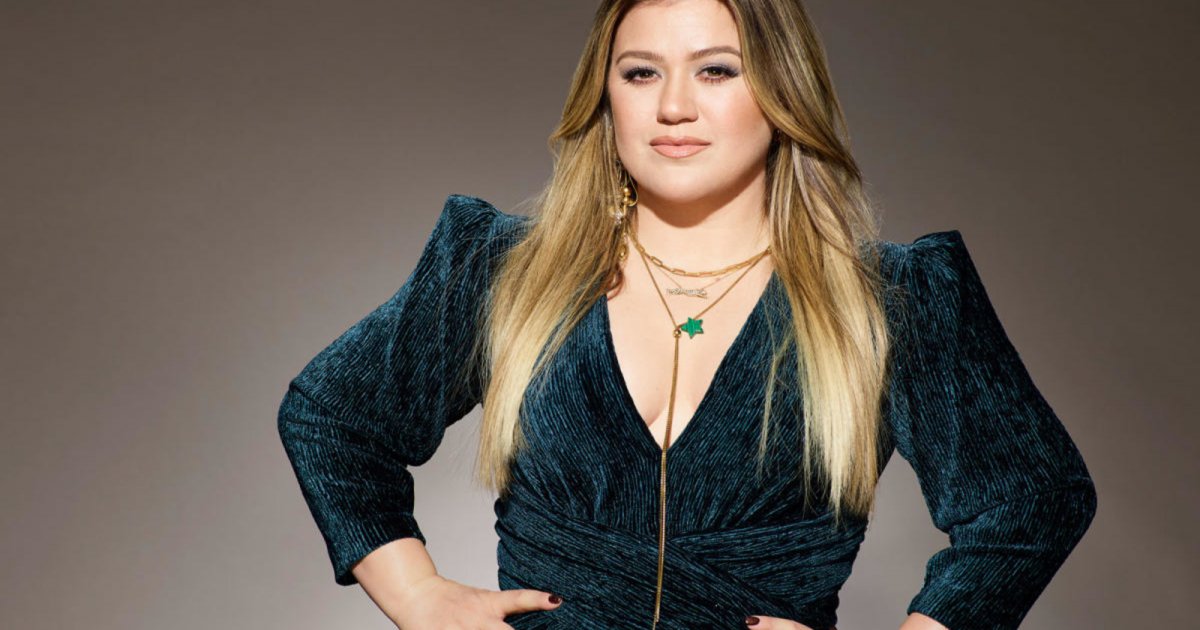 Kelly Clarkson and her family are in danger and Victor Fernandez is why