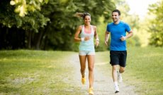 ماذا يحدث للجسم عند ممارسة الجري يوميا؟
