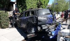 ممثلة أميركية شهيرة تشتعل النيران في سيارتها بعد تعرضها لحادث سير وحالتها الصحية حارجة جدا!