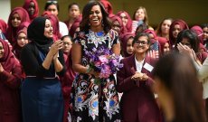 ميشال أوباما تقدم النصائح للفتيات وتشجعهن على التغيير