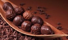 الشوكولاتة.. فوائدها ومضارها وإستخدامها في الريجيم