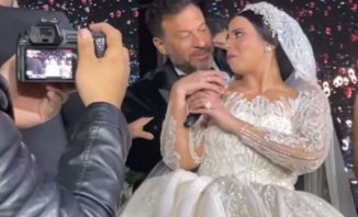 بكاء أولاد ماجد المصري خلال حفل زفاف ماهيتاب يتصدر الترند