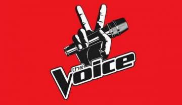 وفاة والدة نجم "The Voice"