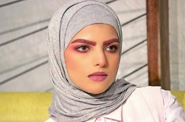 سارة الودعاني أعلنت حملها في يوم زفافها.. وأول سعودية تتخصص في الماكياج السينمائي
