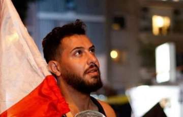 بعد إعتقاله... وسام حنا وأمل حجازي وبيتر سمعان يتضامنون مع الناشط الاجتماعي خلدون جابر‎
