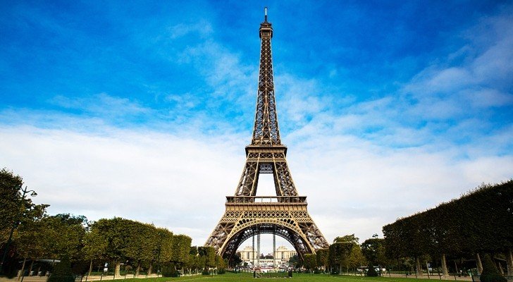 باريس برج ايفل برج إيفل: