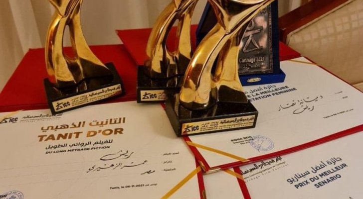 6 جوائز في مهرجان قرطاج من نصيب 3 مخرجين مصريين-بالصور
