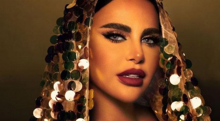 ليال عبود: "مبروك العيد"-بالفيديو